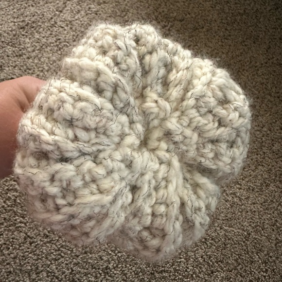 Handmade Knit Pumpkin Decor Set - Picture 8 of 8